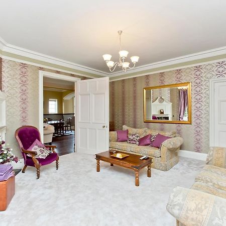 Luxury 3-Bedroom Apartment With Stunning Views At Ramsay Garden Edynburg Zewnętrze zdjęcie