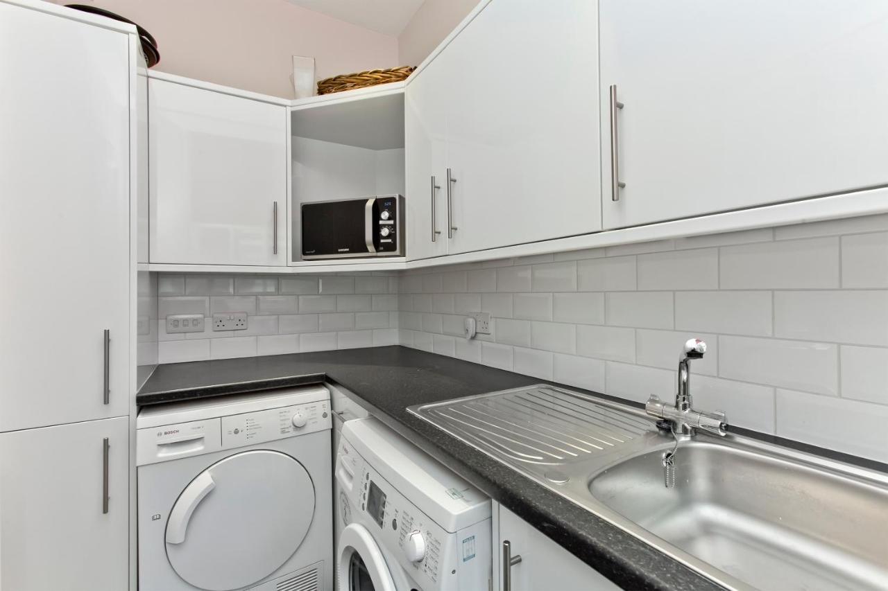 Luxury 3-Bedroom Apartment With Stunning Views At Ramsay Garden Edynburg Zewnętrze zdjęcie