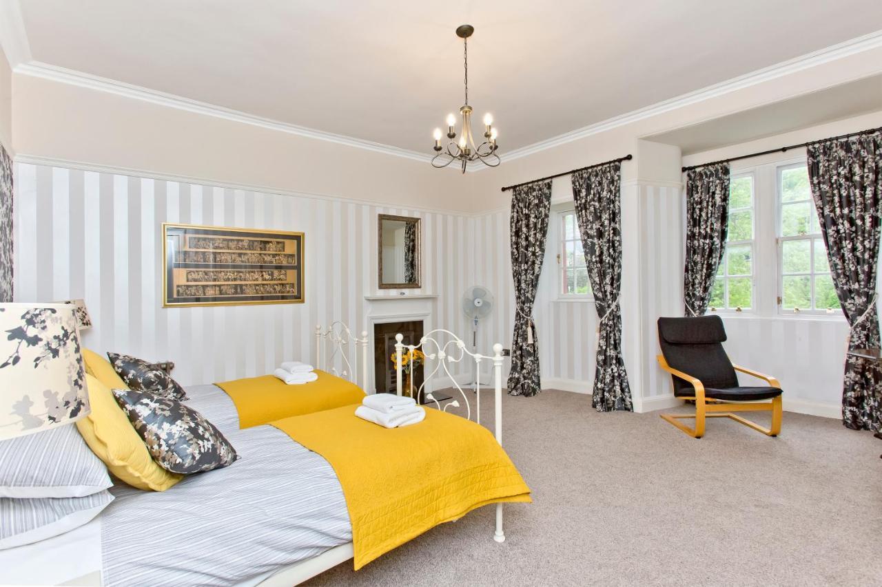 Luxury 3-Bedroom Apartment With Stunning Views At Ramsay Garden Edynburg Zewnętrze zdjęcie